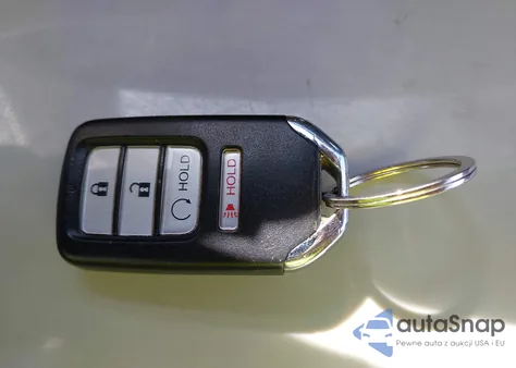 2017 Honda Ridgeline Rtl-T из США, поврежденный, VIN 5FPYK3F67HB028070